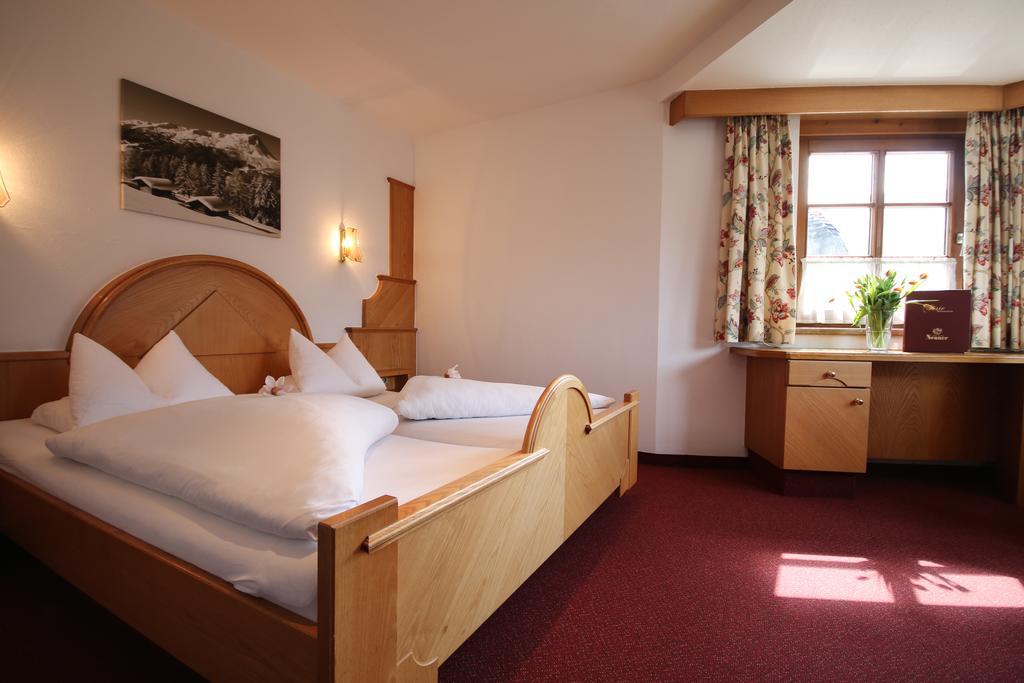 Hotel Gasthof Neuner Имст Экстерьер фото