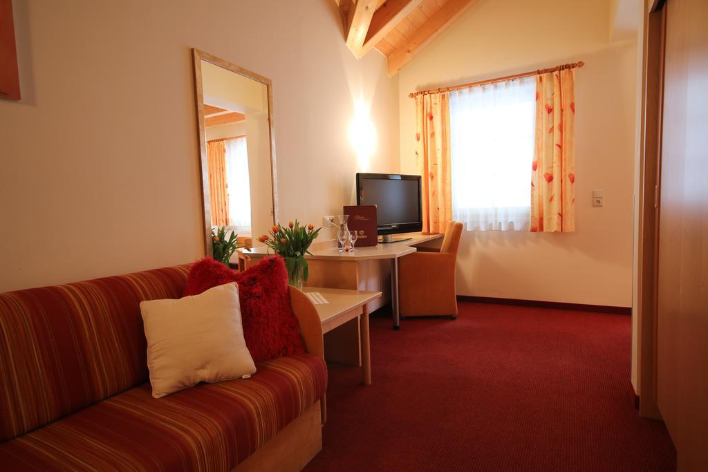 Hotel Gasthof Neuner Имст Экстерьер фото